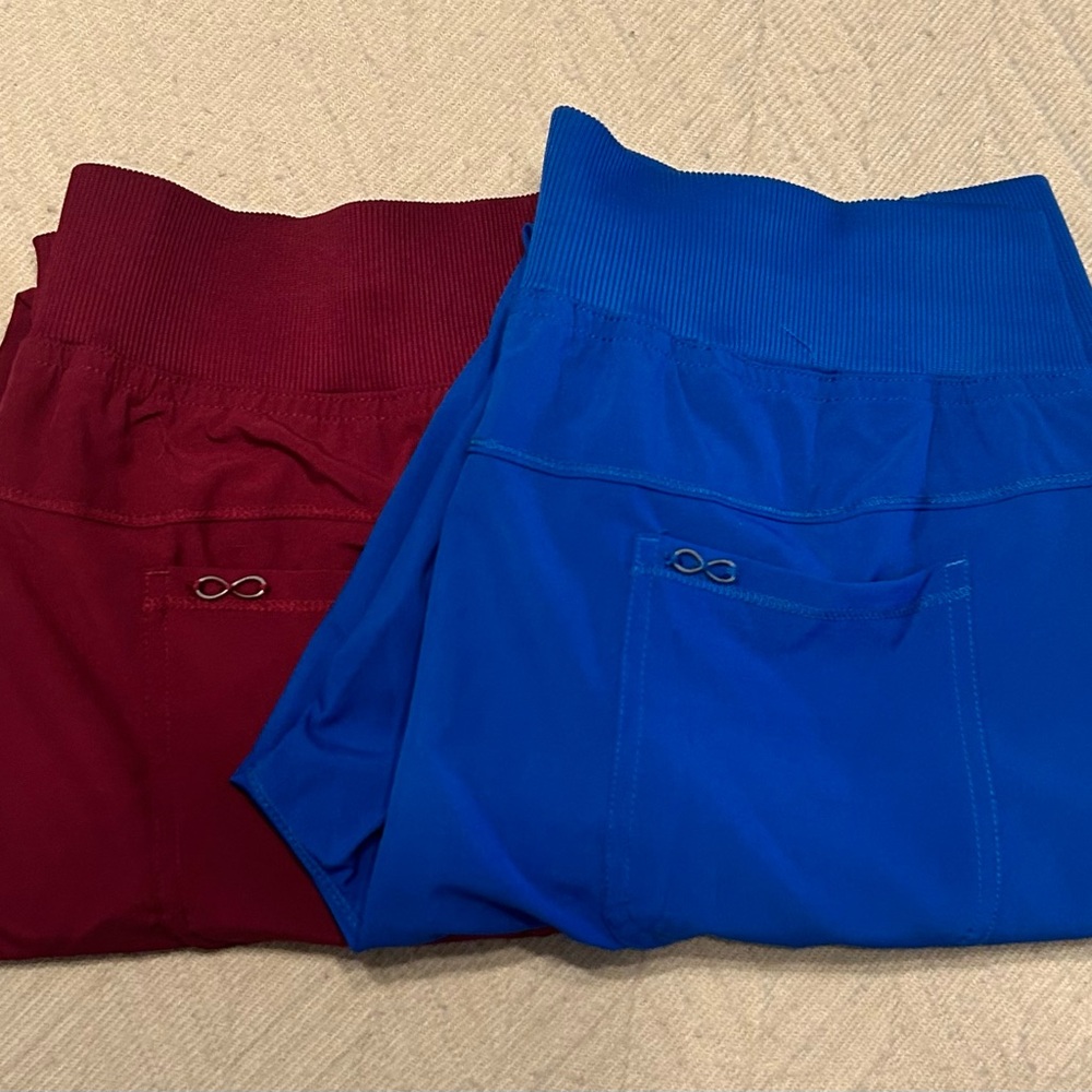 Scrubs Assorted Bundle- 9 pieces! - Picture 16 of 16